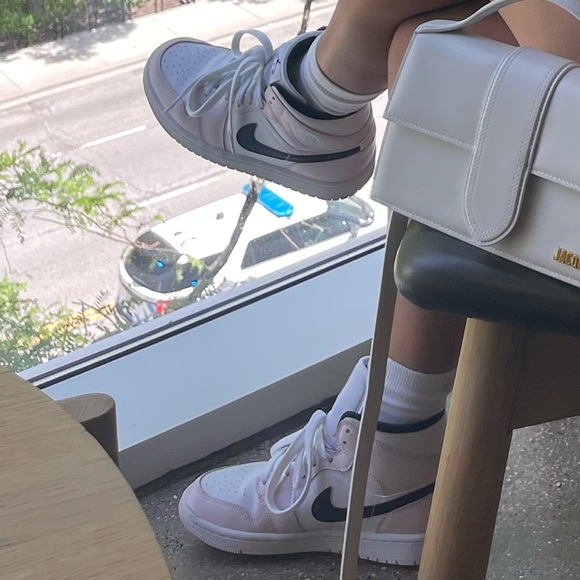 Air Jordan midi - Picture 9 of 9